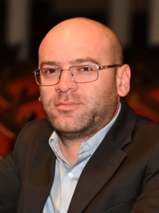 Магомедов Муслим Курамагомедович.